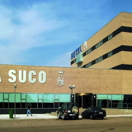 Hotel-Area-Suco-Quintana-del-Puente-Exterior