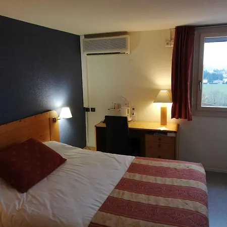 Brit-Hotel-Vallee-Du-Lot-Fumel-Room