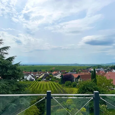 Huus-Bellevue-Bed-Breakfast-Gleisweiler-Exterior