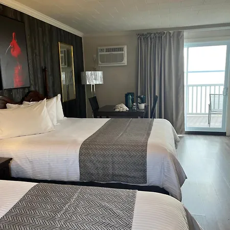 Motel-Belvedere-Saint-Simeon-Exterior