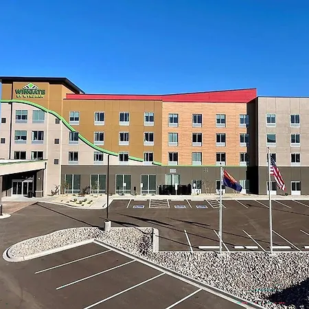 Hawthorn-Extended-Stay-By-Wyndham-Kingman-Exterior