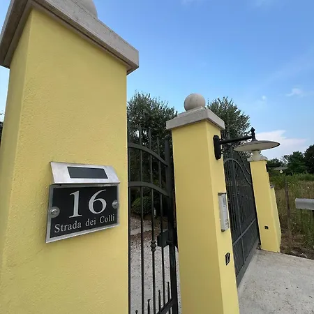 B-B-Rifugio-Degli-Artisti-Themed-Rooms-Monzambano-Exterior