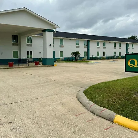 Quality-Inn-Sulphur-Lake-Charles-Exterior