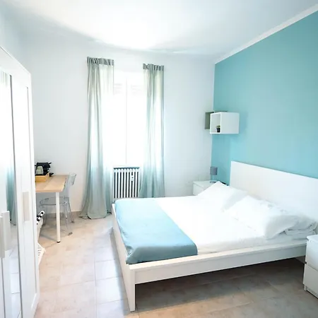 Salotto-Tiburtino-Bed-Breakfast-Rome-Room