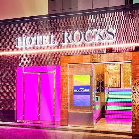 Hotel-Rocks-Tokyo-Exterior