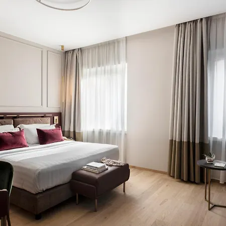 Adoro-Hotel-Rome-Room