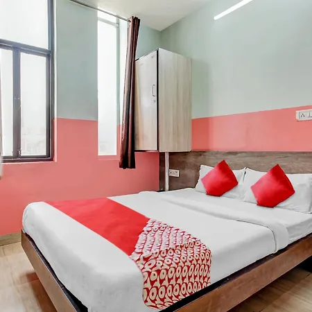 Hotel-O-Rajwada-Inn-Jaipur-Beds