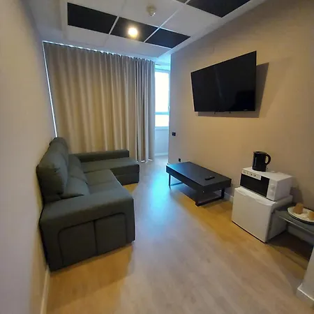 Aparthotel-Montcada-Room