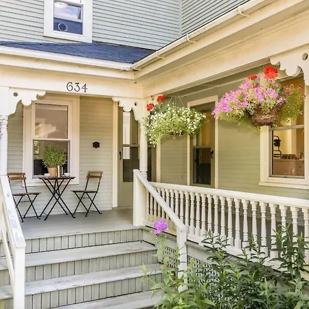 The-Maisonette-By-Corbitt-Hospitality-Annapolis-Royal-Exterior