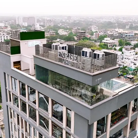 Enrise-By-Sayaji-Nagpur-Hotel-Exterior