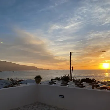 B-B-Sicilia-In-Versi-Custonaci-Skyline