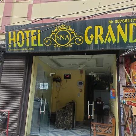 Hotel-S-N-A-Grand-Lucknow-Exterior