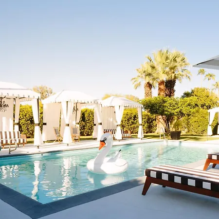 Hotel-El-Cid-By-Avantstay-Mid-Century-Charm-With-Poolside-Cabanas-Palm-Springs-Exterior
