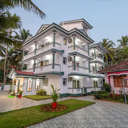 The-Lobos-Hotel-Madgaon-Exterior