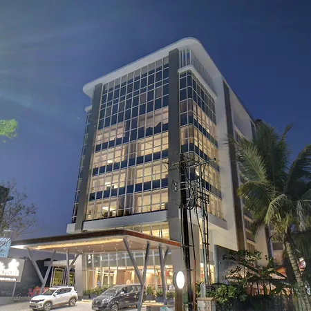 The-Ssk-Solitaire-Boutique-Hotel-And-Spa-Nashik-Exterior