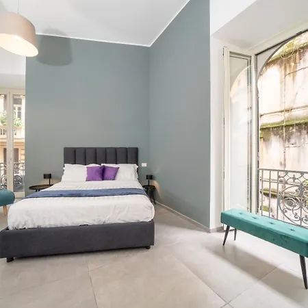 Bovio-Boutique-Studio-Apartment-Naples-Room