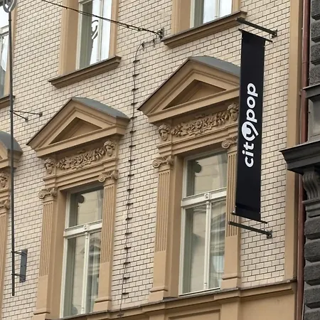 City-Pop-2Night-Prague-Self-Check-In-Exterior