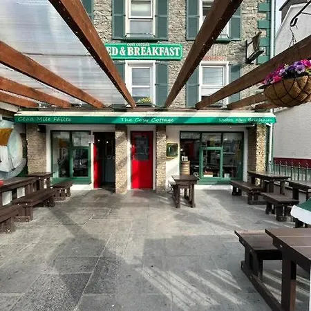 The-Cosy-Cottage-Moville-Exterior