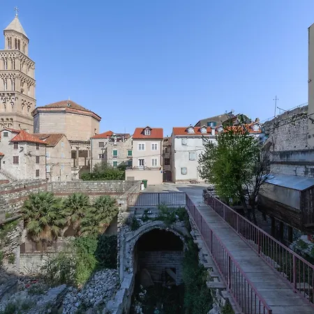 Grand-Palace-Luxury-Retreat-Tale-Of-The-Sea-Split-Exterior