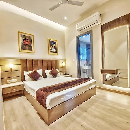 Hotel-Maher-Inn-Amritsar-Room