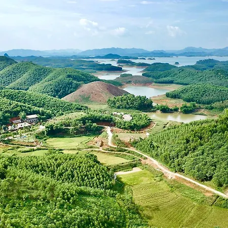 Om-Tara-Retreat-Hotel-Yen-Bai-Nature