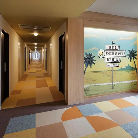 Cvs-Bay-Hotel-Tokyo-Interior