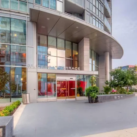 Downtown-Toronto-Condo-Suite-Exterior