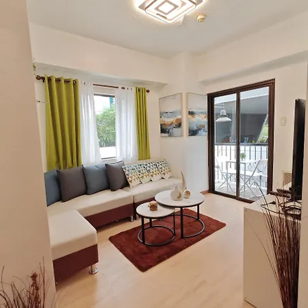 Forbes-Town-Aparthotel-Manila-Room