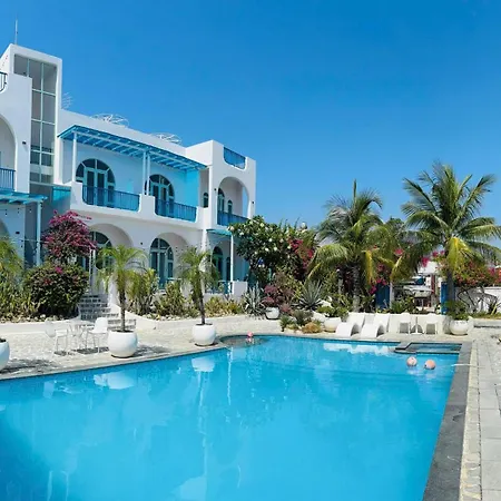 Santorini-Villa-Cam-Ranh-Exterior