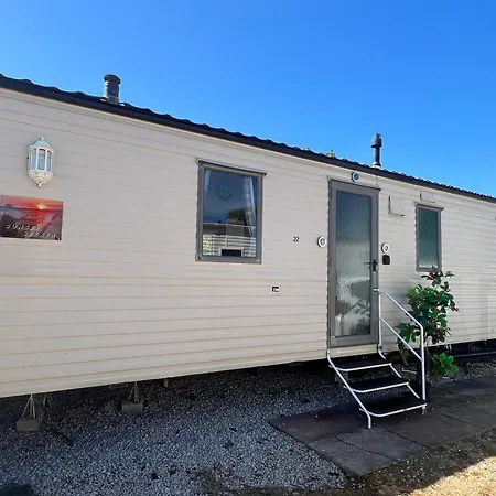 Sunset-Seeker-Morecambe-Exterior