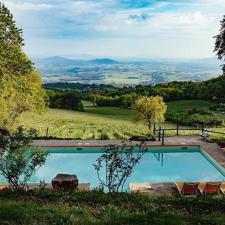 Valdonica-Winery-Fine-Dine-Wine-Hotel-Sassofortino-Nature