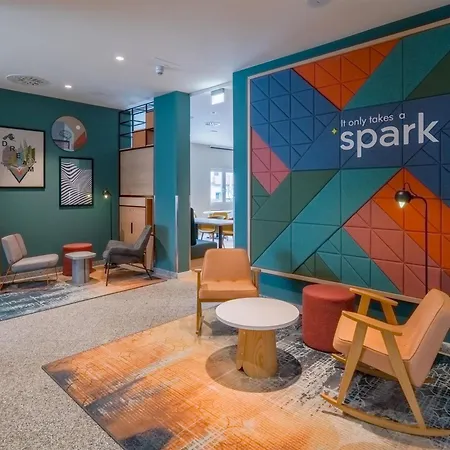 Spark-By-Hilton-Madrid-Alcala-Interior
