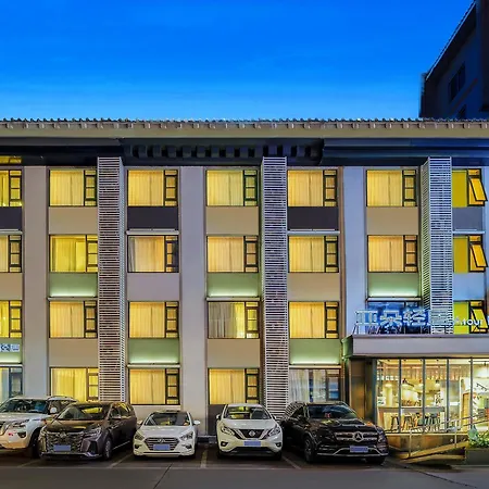 Atour-Light-Hotel-Chengdu-Exterior