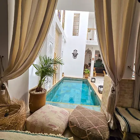 Riad-Larbi-Khalis-Marrakesh-Room