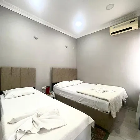 Hotel-Yasmin-Istanbul-Room