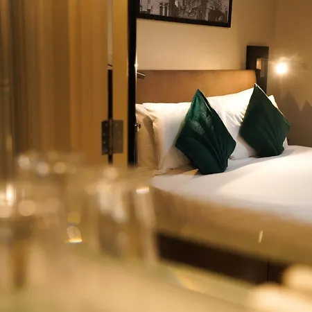 Keystone-House-Hotel-London-Room