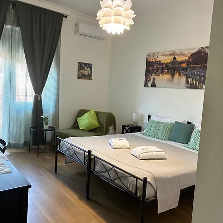 Domus-Antica-Trastevere-Rome-Room