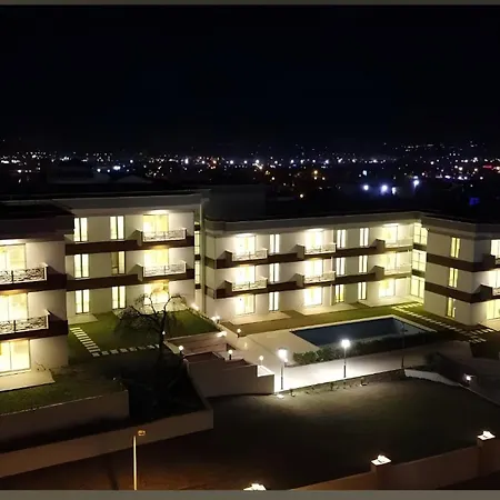 Lilyum-Hotel-Uncuboz-Business