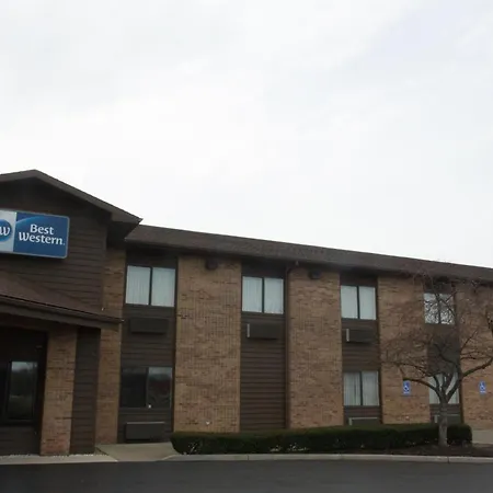 Best-Western-Lakewood-Inn-Hebron-Exterior