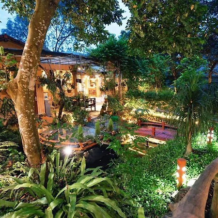 Lagom-Village-Swimming-Pool-Dong-Do-Lake-Hanoi-Nearby