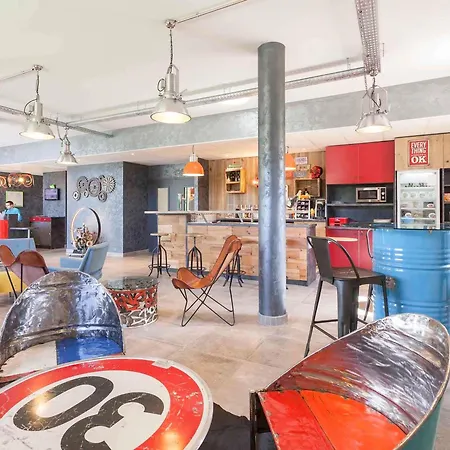 Ibis-Styles-Vierzon-Hotel-Fast-Food