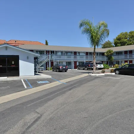 Avenue-Inn-Downtown-District-Slo-San-Luis-Obispo-Exterior