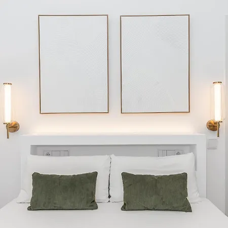 Queens-Bernabeu-Madrid-Beds