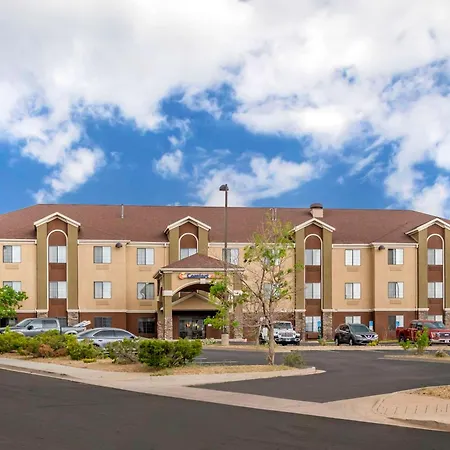 Comfort-Suites-Castle-Rock-Denver-South-Exterior