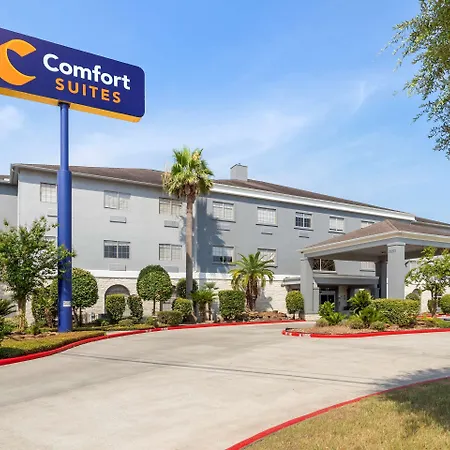 Comfort-Suites-Kingwood-Humble-New-Caney-Houston-Iah-Airport-Exterior