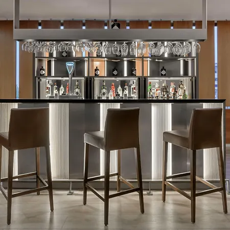 Ac-Hotel-Sevilla-Forum-By-Marriott-Fast-Food