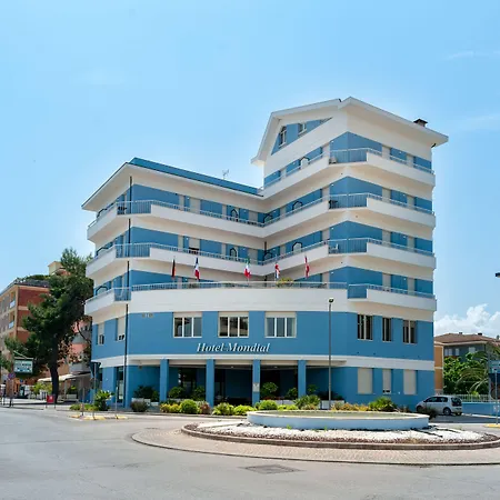 Hotel-Mondial-Porto-Recanati-Exterior
