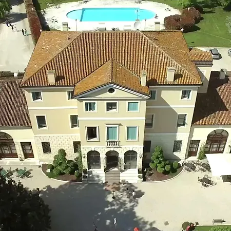 Best-Western-Plus-Hotel-Villa-Tacchi-Gazzo-Exterior