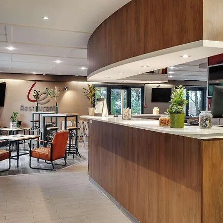 Campanile-Bethune-Fouquieres-Les-Bethune-Interior