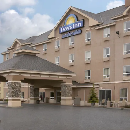 Days-Inn-By-Wyndham-Red-Deer-Exterior